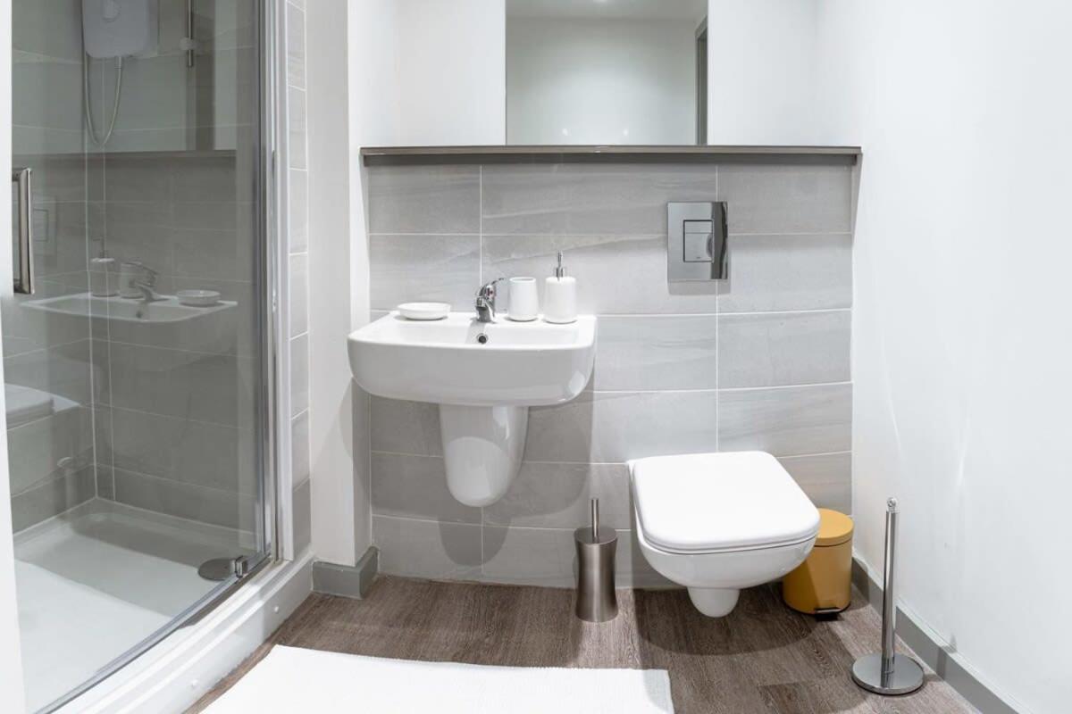 Contemporary 1 Bed Apartment In Central Liverpool Exterior foto